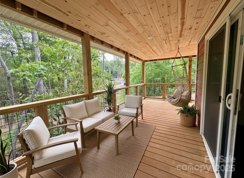 206 Cascade Ridge Rd, Fairview, NC 28730