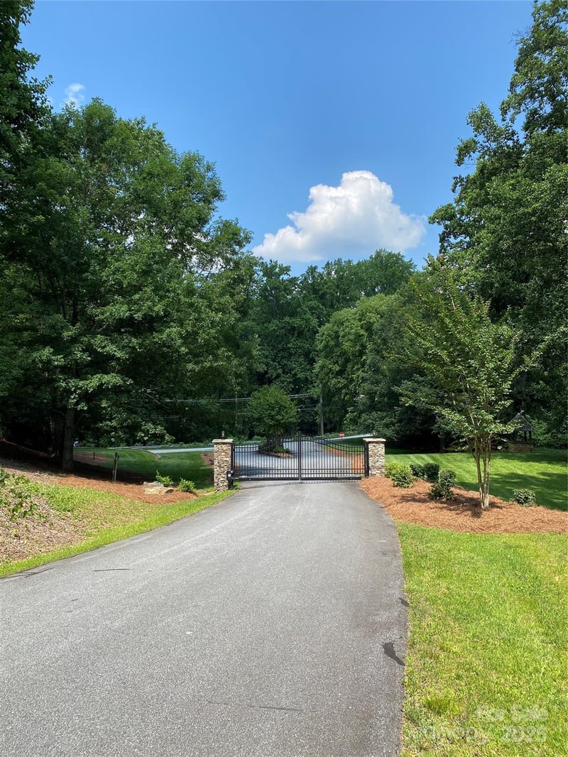 Lot 13 Highlands Dr, Lake Lure, NC 28746