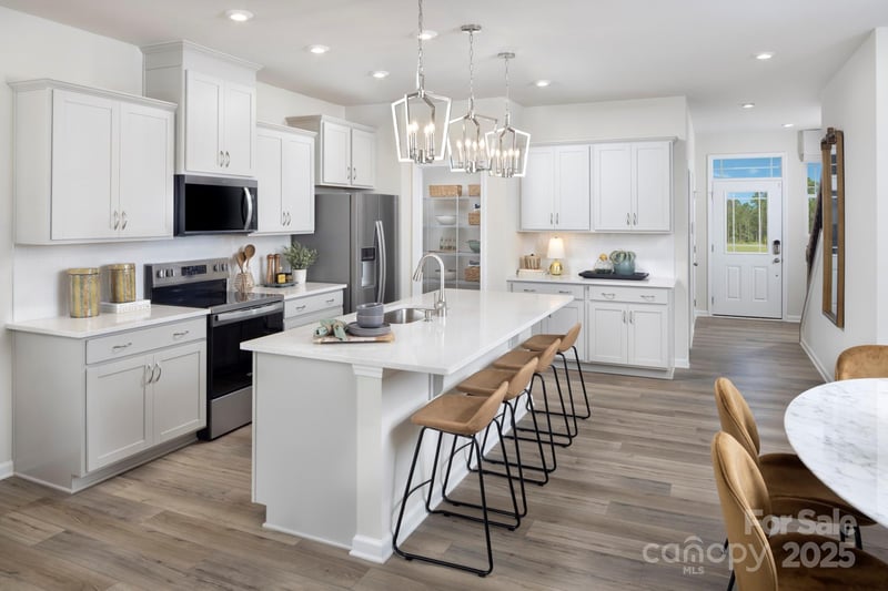 2485 Hedgecliff Rd, Kannapolis, NC 28025