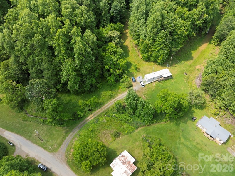 320 Board Tree Rd, Marshall, NC 28753
