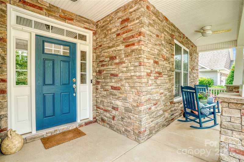 12910 Meetinghouse Dr, Cornelius, NC 28031
