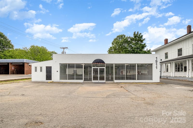 1911 Ozark Ave, Gastonia, NC 28054