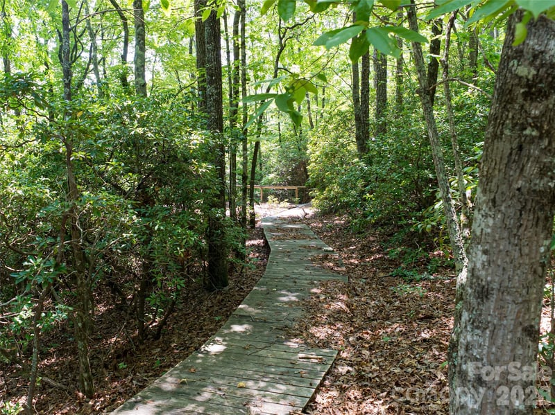 1000 Sutton Creek Rd, Pisgah Forest, NC 28768