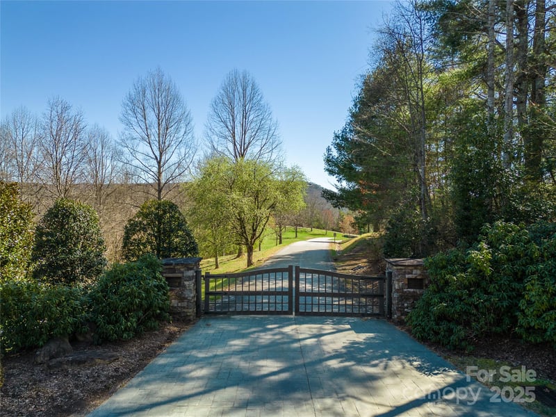 132 Overlook Park Dr #51, Hendersonville, NC 28792