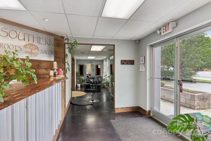 287 Caldwell St, Brevard, NC 28712