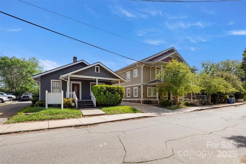 137 Broad St, Asheville, NC 28801