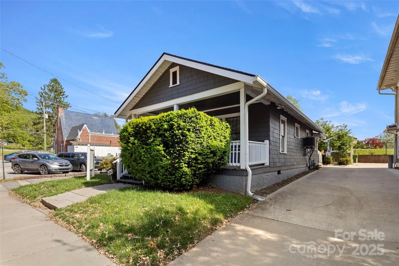 137 Broad St, Asheville, NC 28801