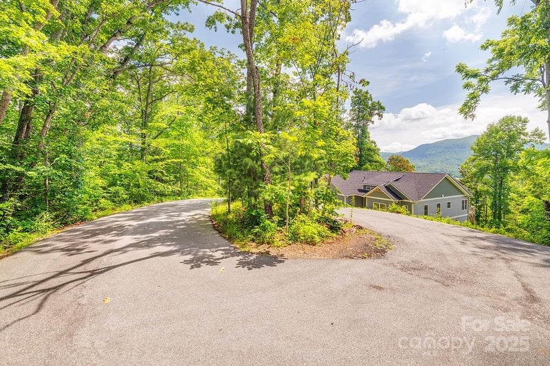99999 Pheasant Ridge Rd #14, Fairview, NC 28730