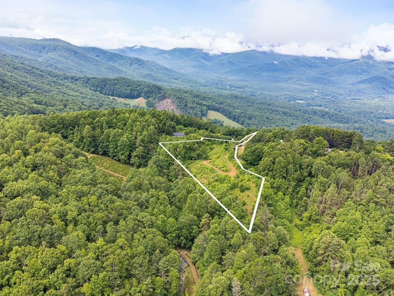 TBD Finch Ln, Burnsville, NC 28714