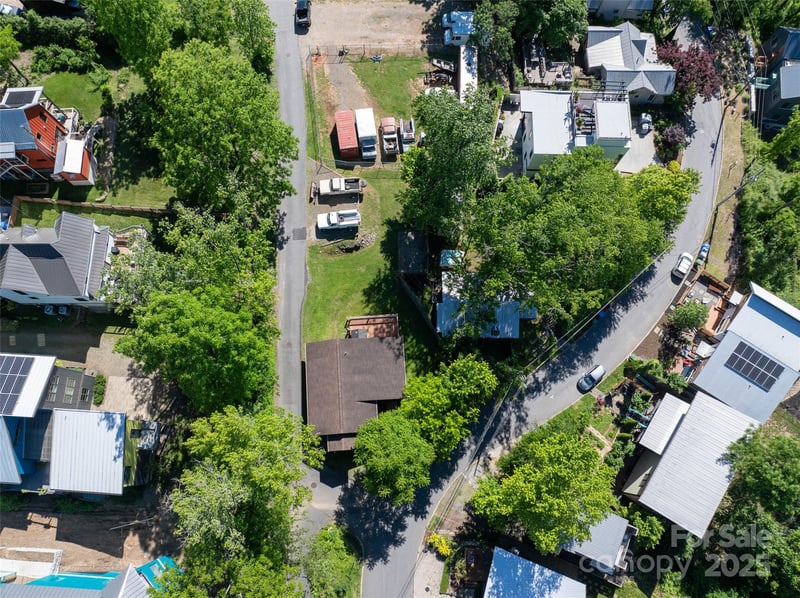 99999 Park Pl, Asheville, NC 28801