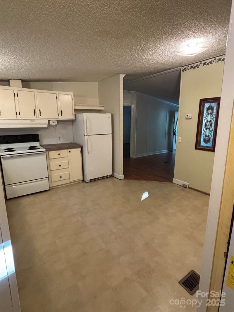6544 Helens Way, Denver, NC 28037