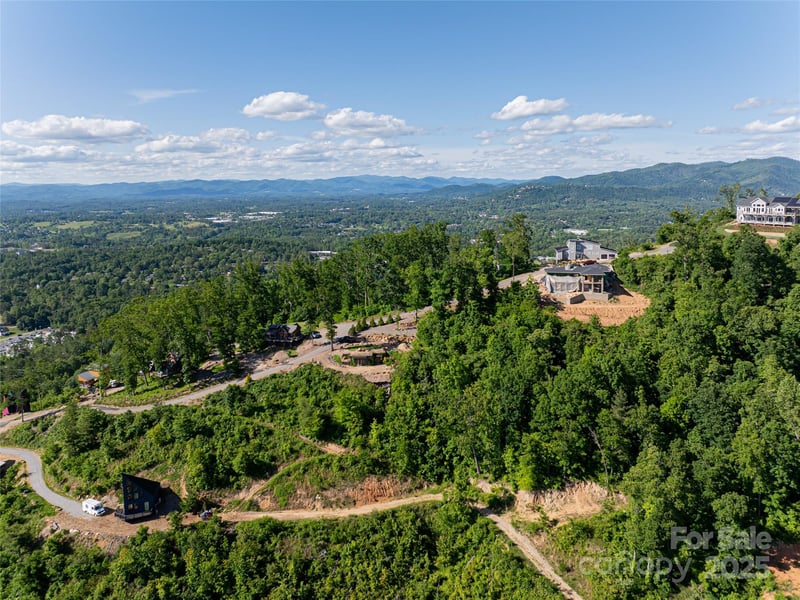 151 Serenity Ridge Trl, Asheville, NC 28804