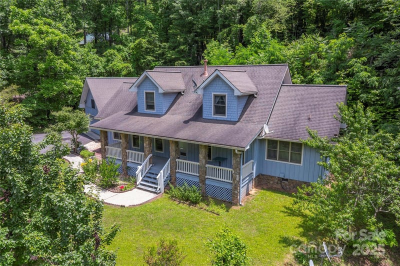 98 Choga Rg, Whittier, NC 28789