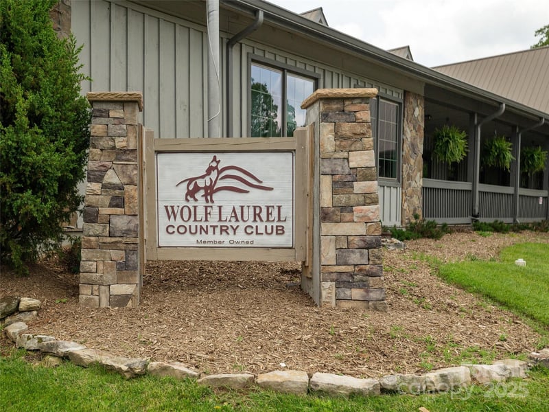 000 Puncheon Ln #174, Mars Hill, NC 28754