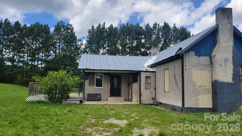 1672 Riverview Rd, Lincolnton, NC 28092
