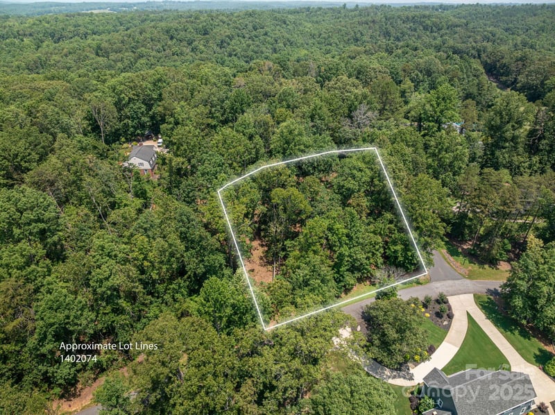Moss Dr, Rutherfordton, NC 28139