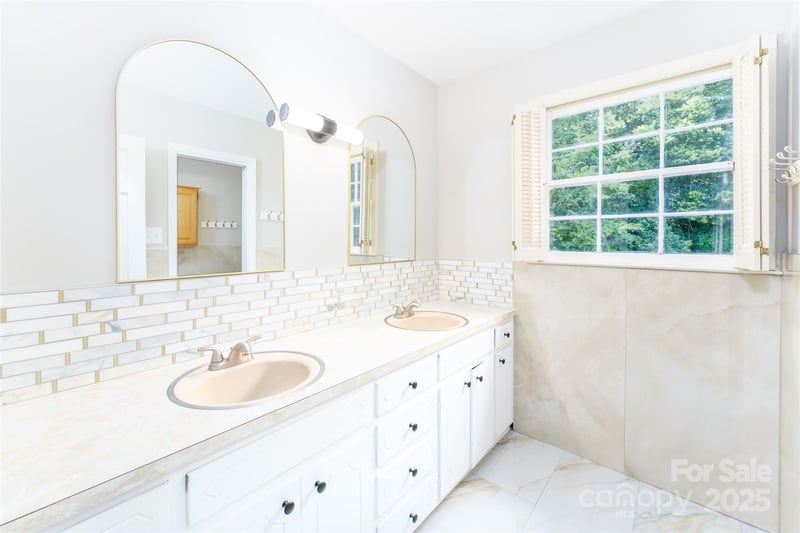 1728 Colony Rd, Salisbury, NC 28144