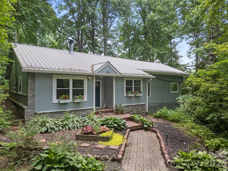 193 Timberside Dr, Mars Hill, NC 28754
