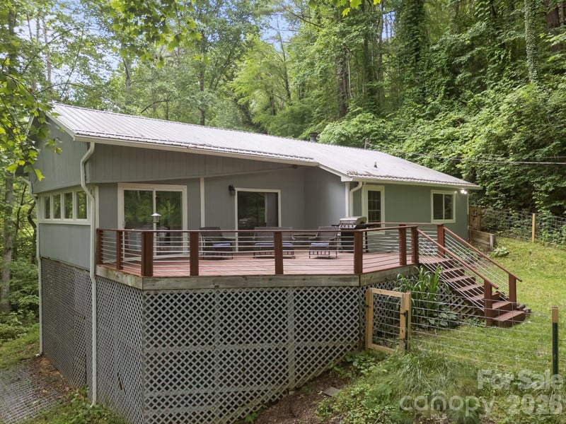 193 Timberside Dr, Mars Hill, NC 28754