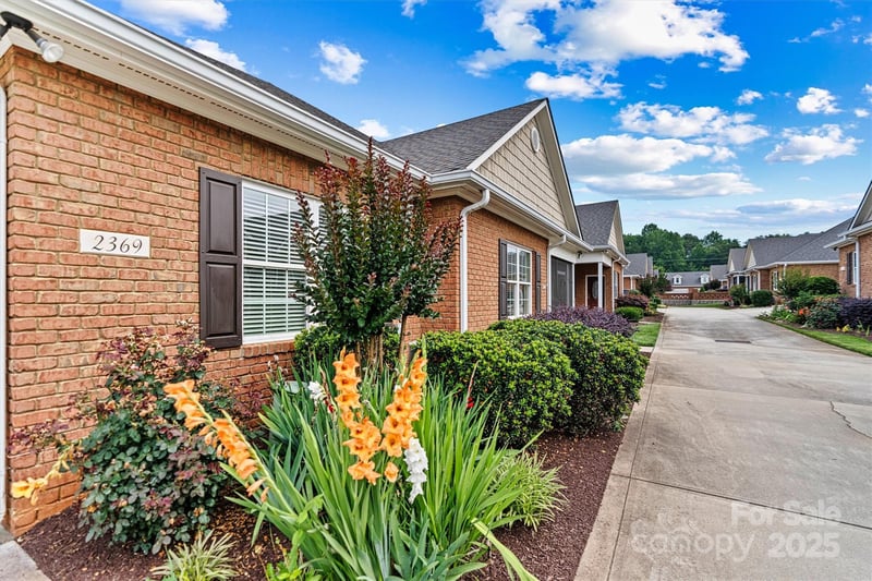 2369 Stardust Ct, Denver, NC 28037