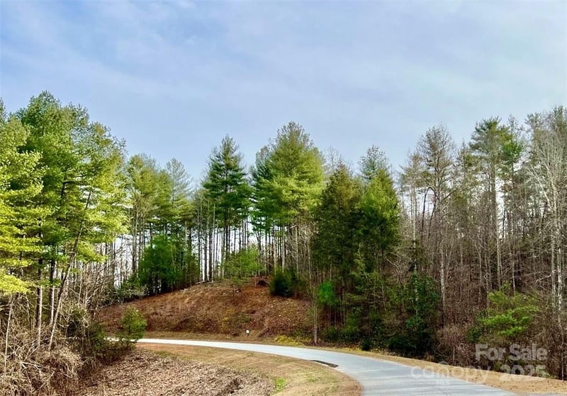 Round Mountain Pw #77, Lenoir, NC 28645