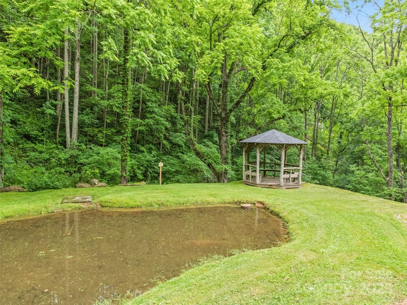 13 Galega Trl #D, Maggie Valley, NC 28751