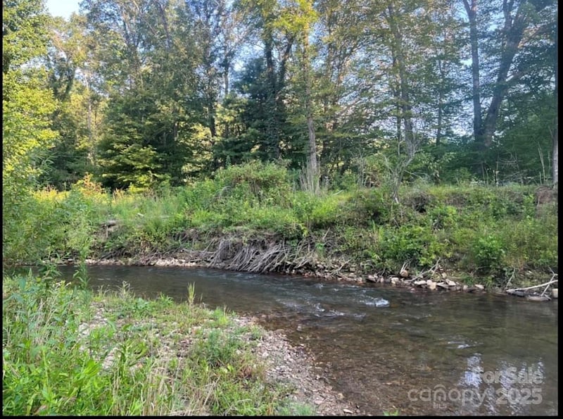 2840 Nc 9 Hw, Black Mountain, NC 28711
