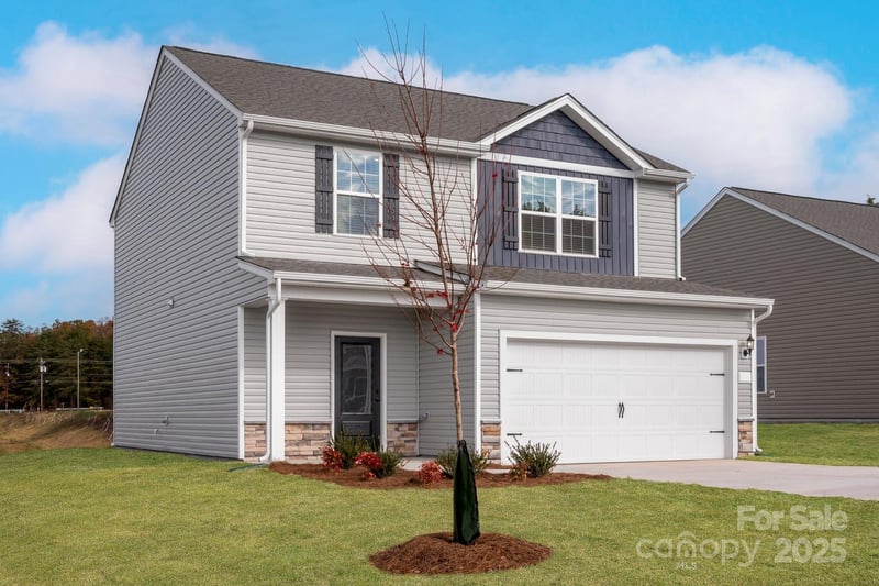 1072 Russell Dr, Winston Salem, NC 27127
