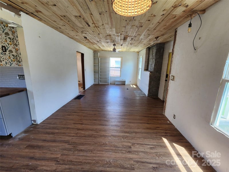 1004 Ridge Ave, Kannapolis, NC 28083
