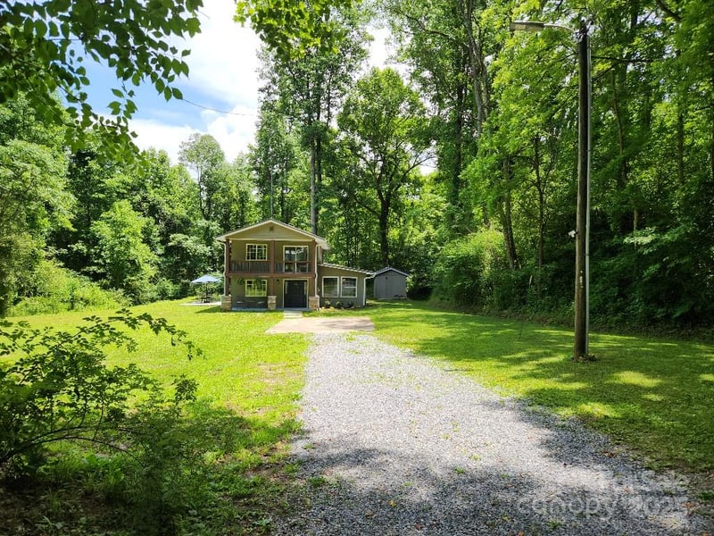 283 Robin Dr, Marion, NC 28752
