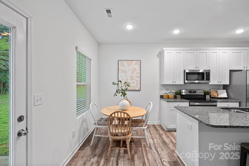 724 Kelly St, Statesville, NC 28677