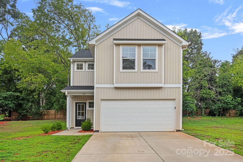 724 Kelly St, Statesville, NC 28677