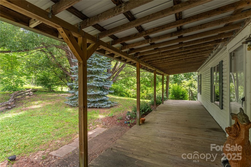 495 Courtney Ln, Canton, NC 28716