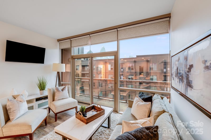 315 Arlington Ave #607, Charlotte, NC 28203