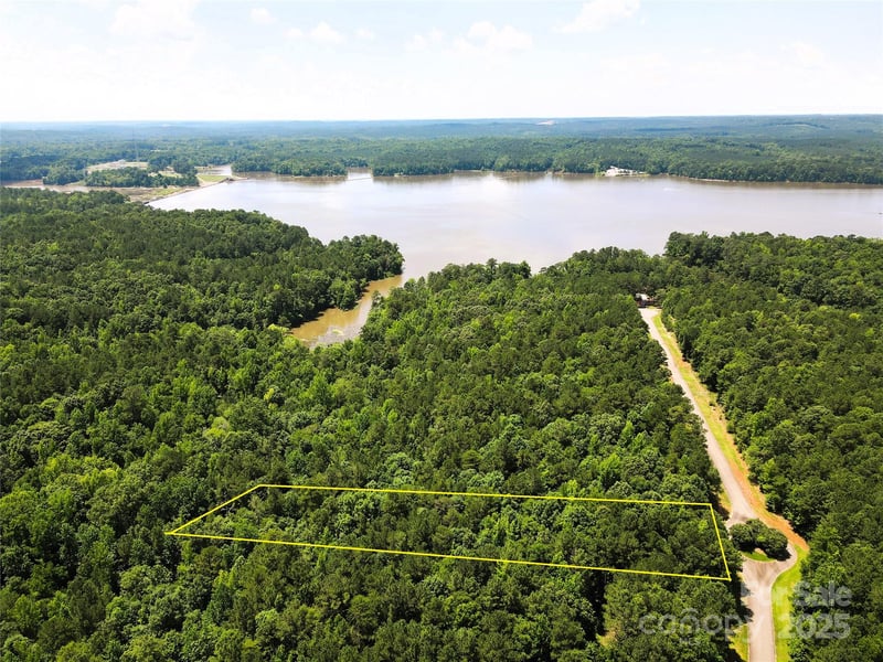 146 State Ln, Rockingham, NC 28379