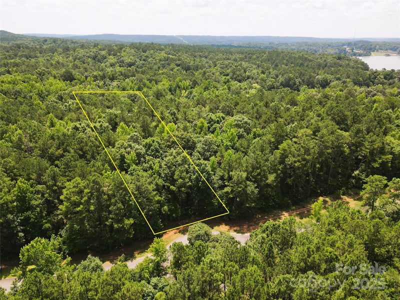 146 State Ln, Rockingham, NC 28379