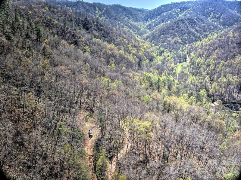 Holly House Rd, Bryson City, NC 28713