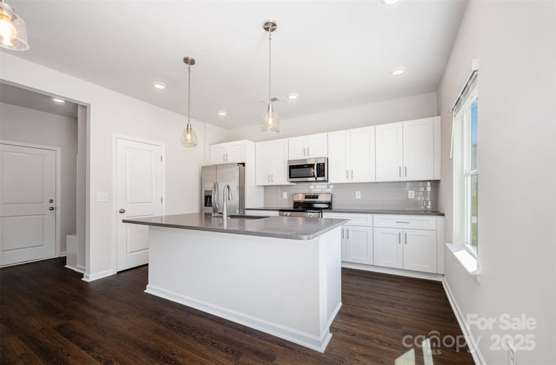 1209 Cathey Rd, Charlotte, NC 28214