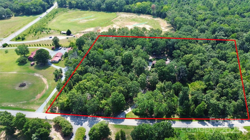 1940 Rock Hill Church Rd, Matthews, NC 28104