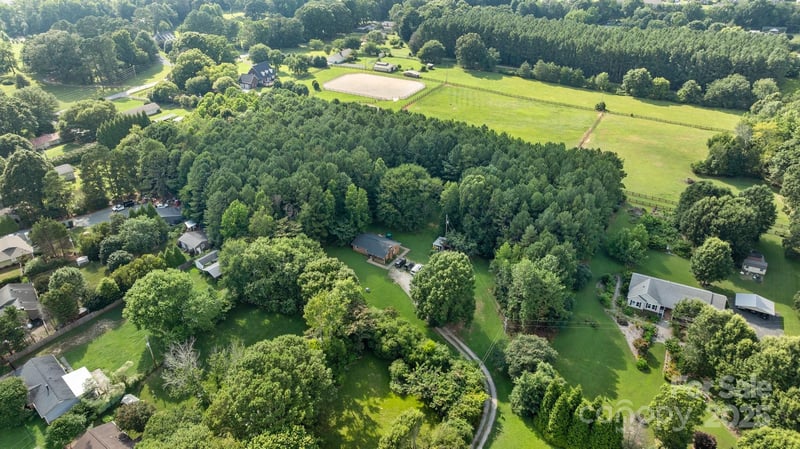 1108 Willoughby Rd, Monroe, NC 28110