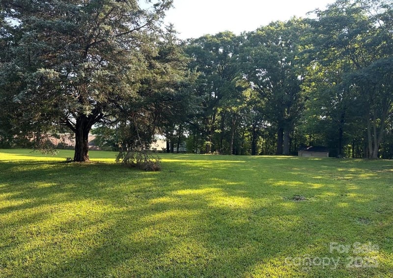1086 Dobys Bridge Rd, Fort Mill, SC 29715
