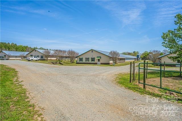 7160 Old Us Hwy 421 None, Staley, NC 27355