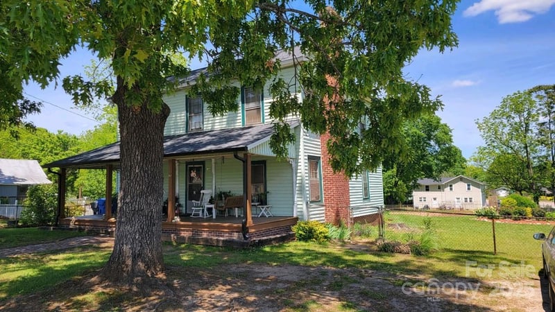 164 Eastway Dr, Troutman, NC 28166
