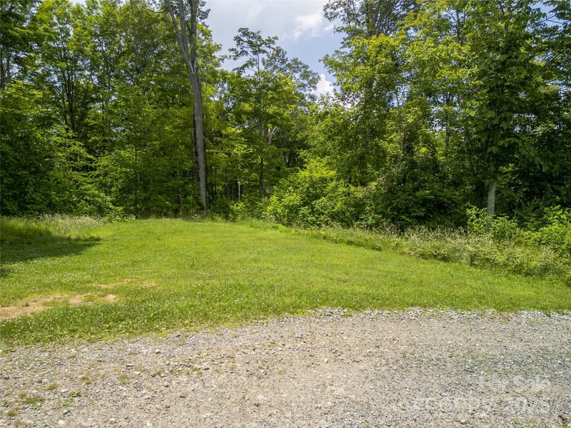 168 Smith Creek Rd, Mars Hill, NC 28754