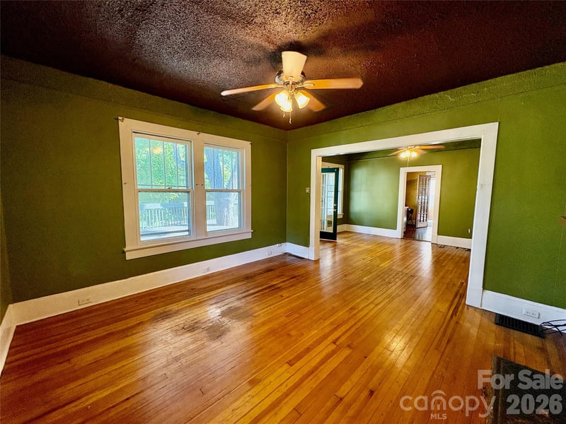 40 Brownwood Ave, Asheville, NC 28806