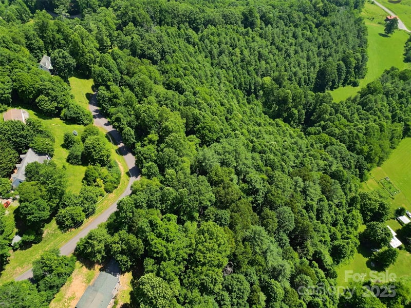 00 Point Of View Dr, Waynesville, NC 28785