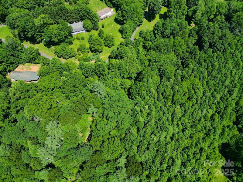 00 Point Of View Dr, Waynesville, NC 28785