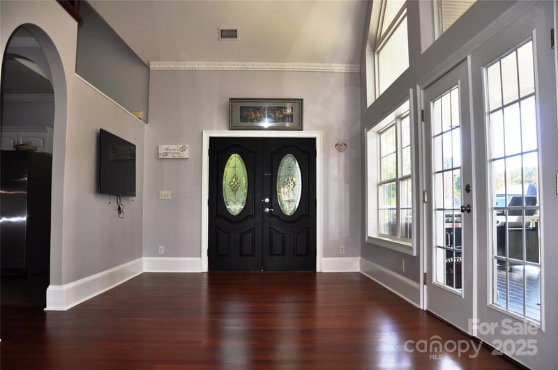 3645 Lake Bluff Dr, Sherrills Ford, NC 28763