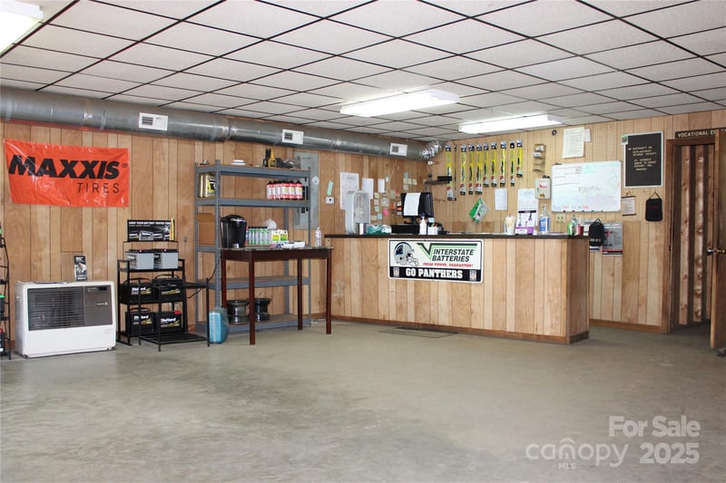 23 Lana Ln, Burnsville, NC 28714