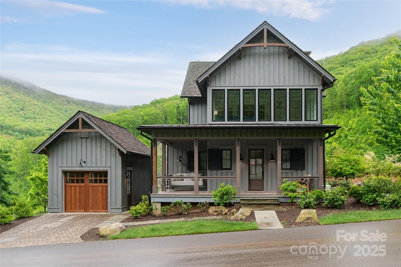 Lodestone Dr #412, Sylva, NC 28779